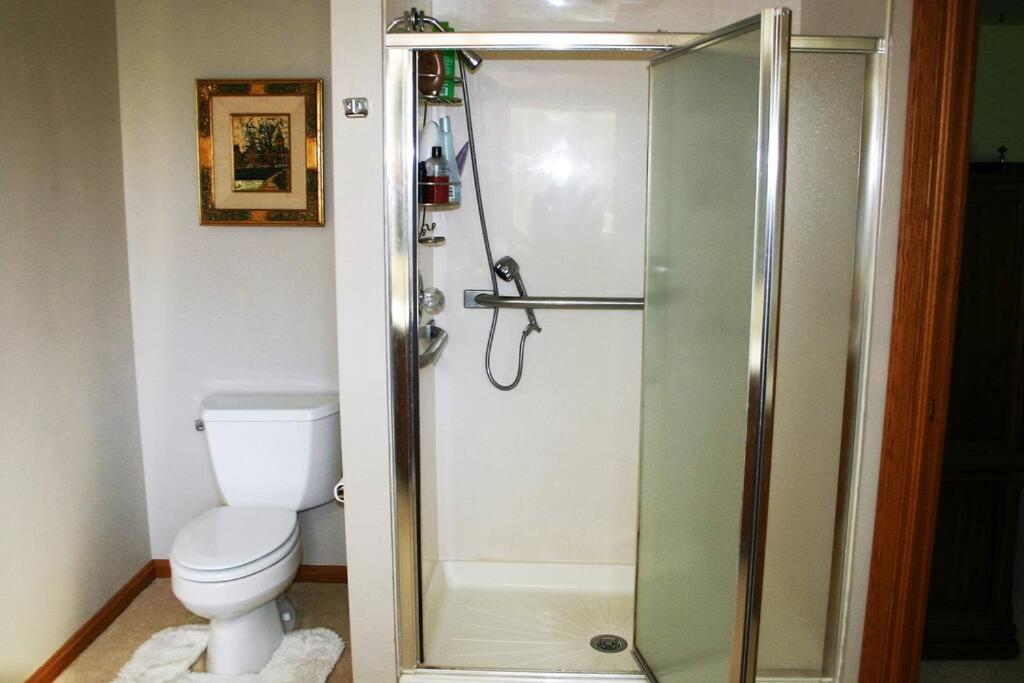 Private Guest Suite On The Portage Lakes Akron Eksteriør billede