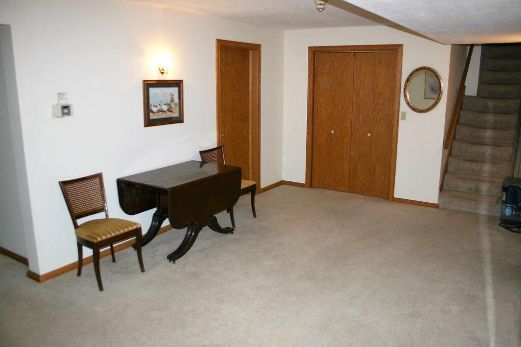 Private Guest Suite On The Portage Lakes Akron Eksteriør billede